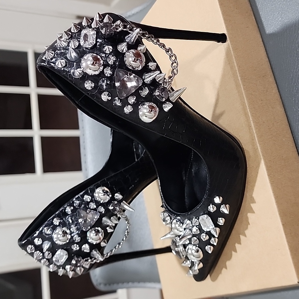 Veronicka STEVE MADDEN Black 6.5